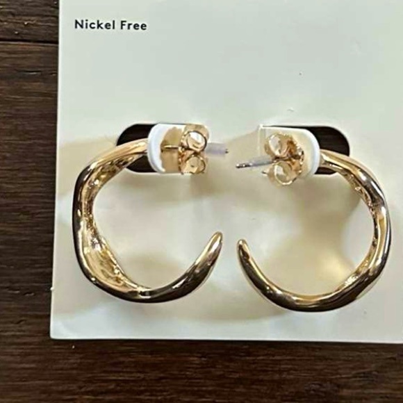 Open Edit-Wavy Molten Hoop Earrings-Gold rhodium-NWT - Picture 4 of 6